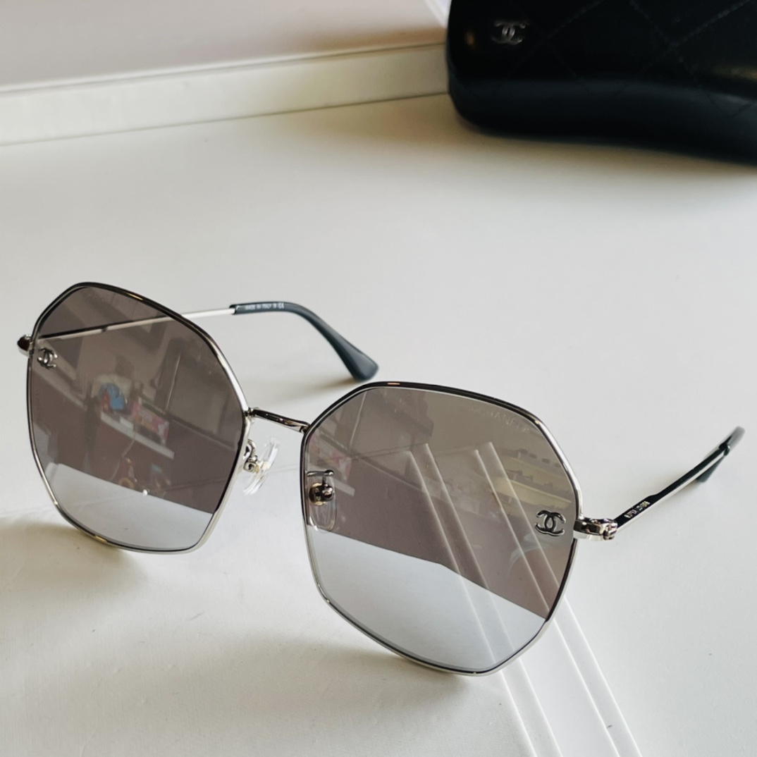 C*hanel Glasses Top