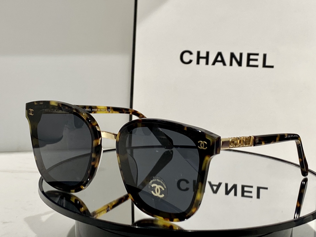 C*hanel Glasses Top