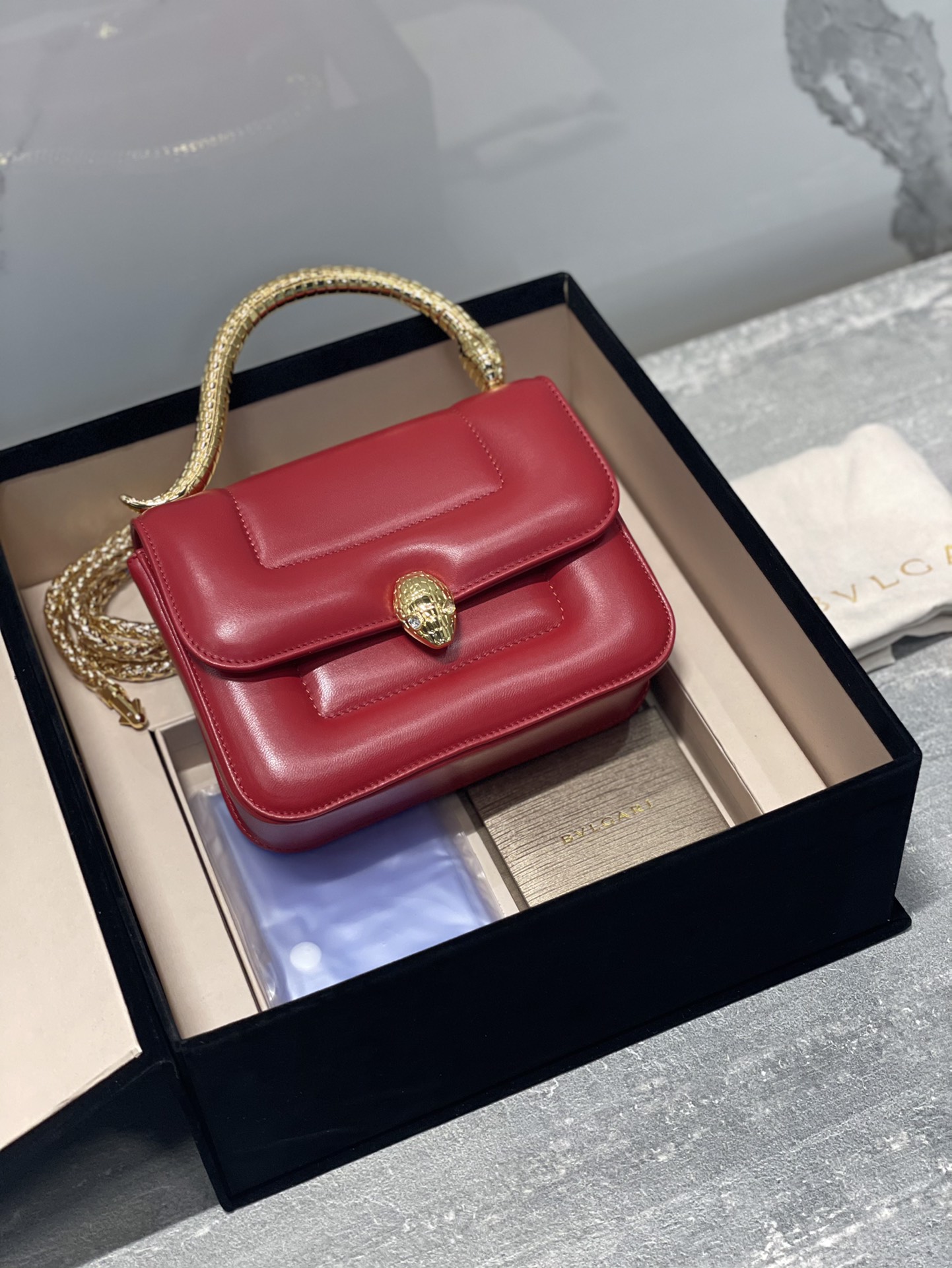B*vlgari Top Quality Bag 19.2*15*6CM