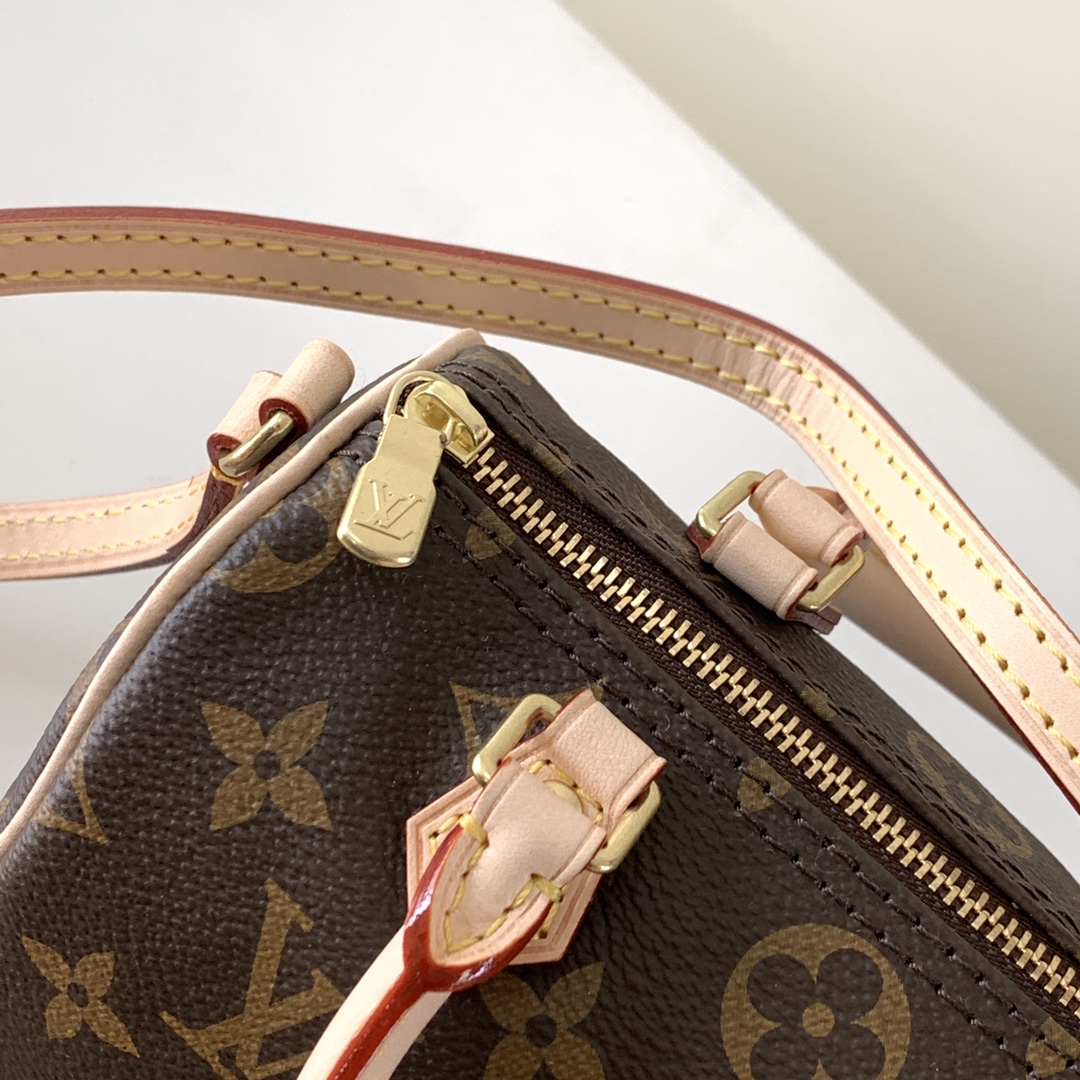 L*ouis V*uitton Bag Top Quality 16*11*9cm