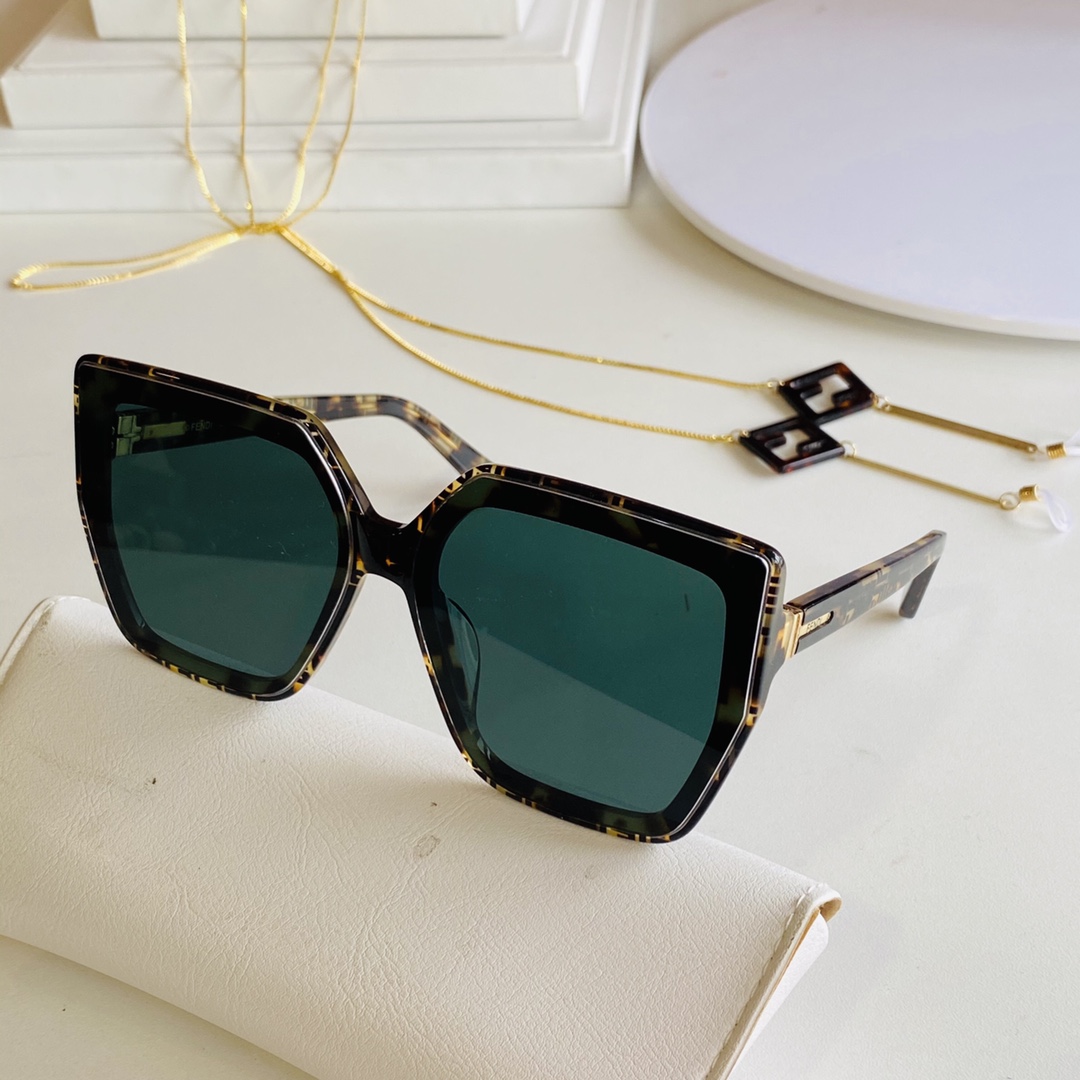F*endi Glasses Top