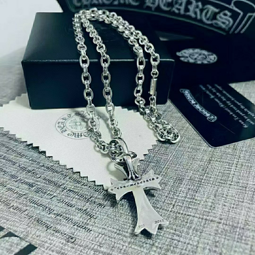 Necklace001