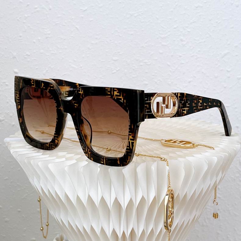 F*endi Glasses Top