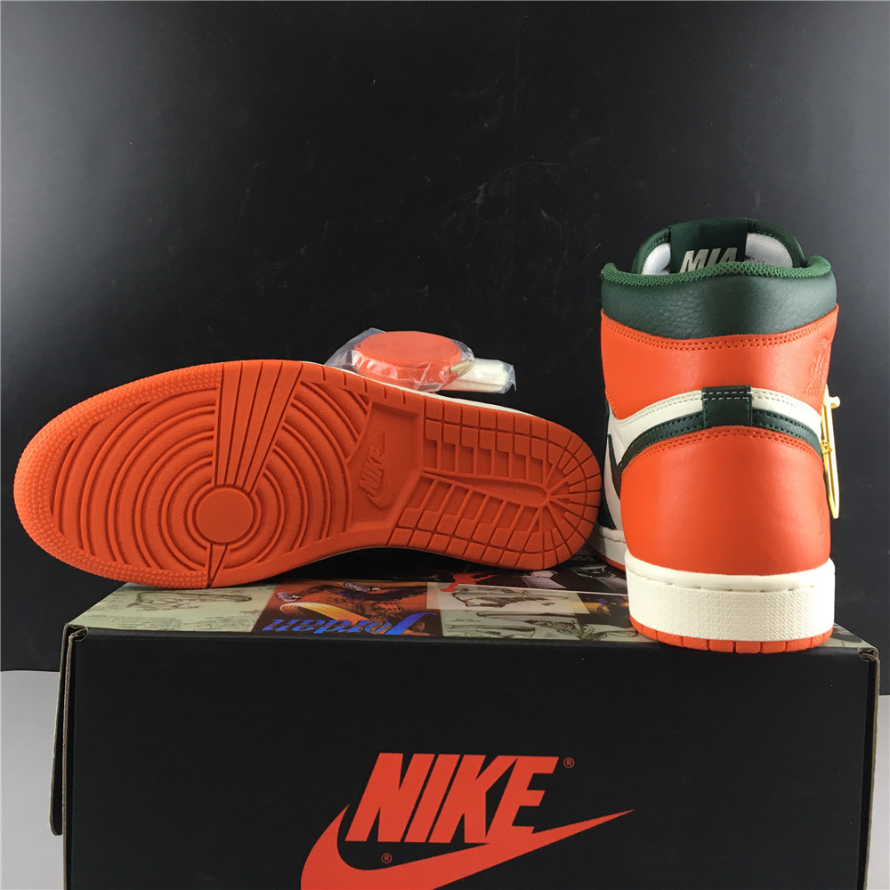 SolyFly x Air Jordan 1 AV3905-138