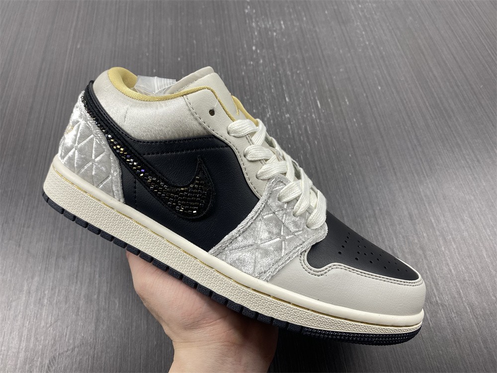 Air Jordan 1 Low DV1762-001