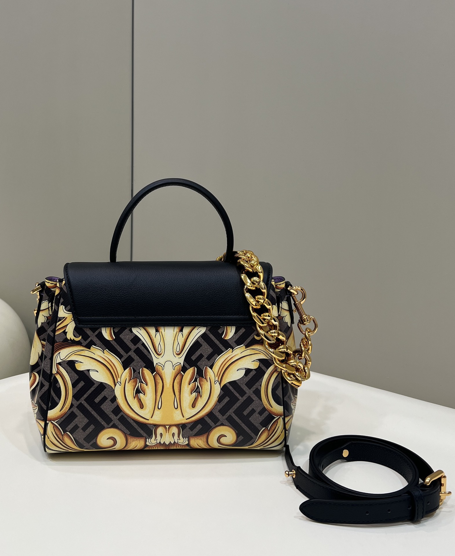F*endi Bag Top Quality 25*15*22CM