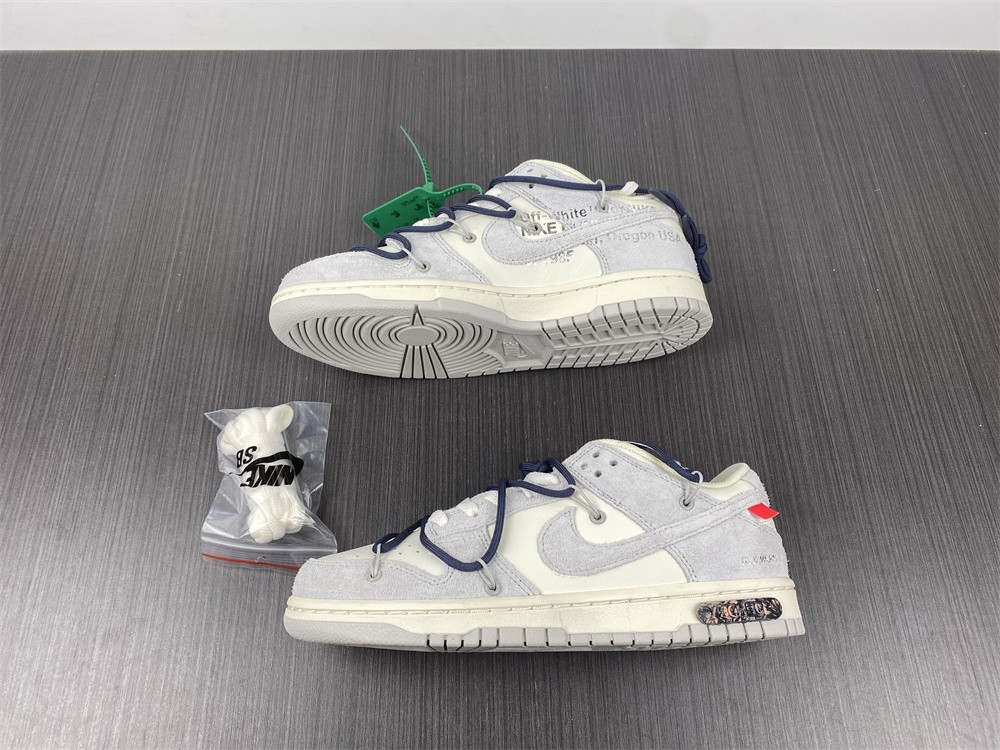 from O*ff-W*hite x Nike Dunk Low