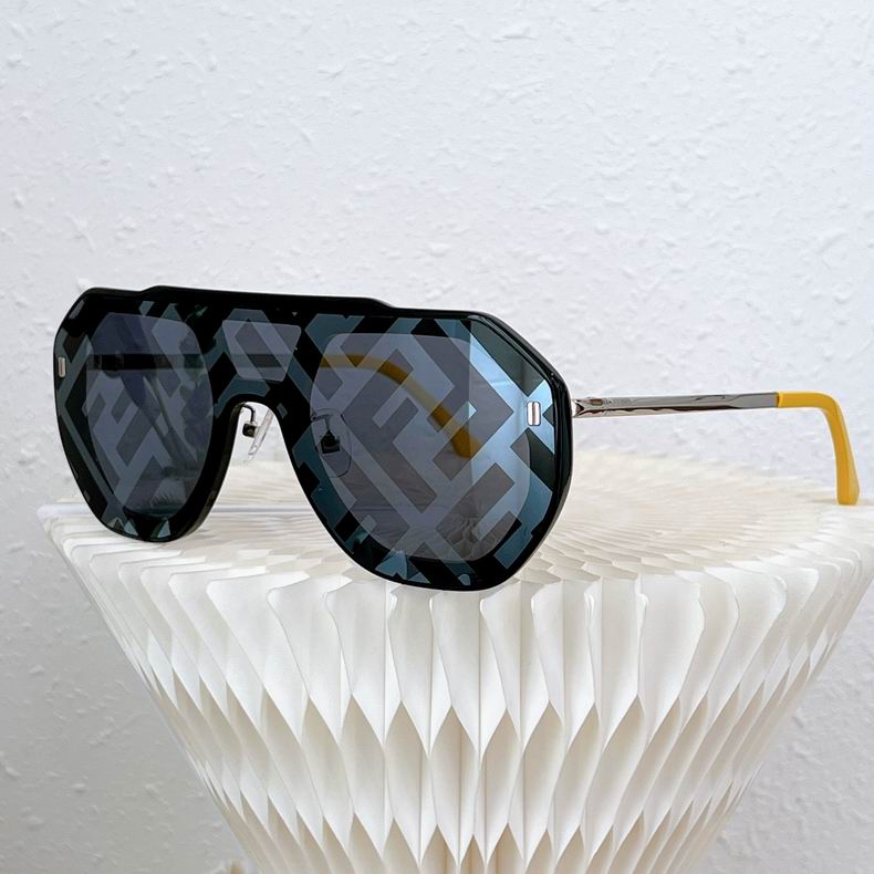 F*endi Glasses Top