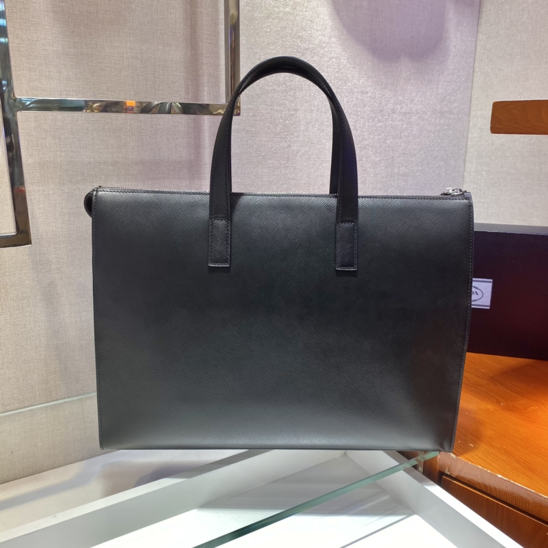 P*rada Bag Top Quality 40*40*9CM