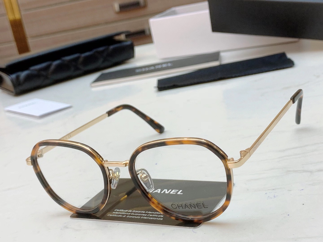 C*hanel Glasses Top