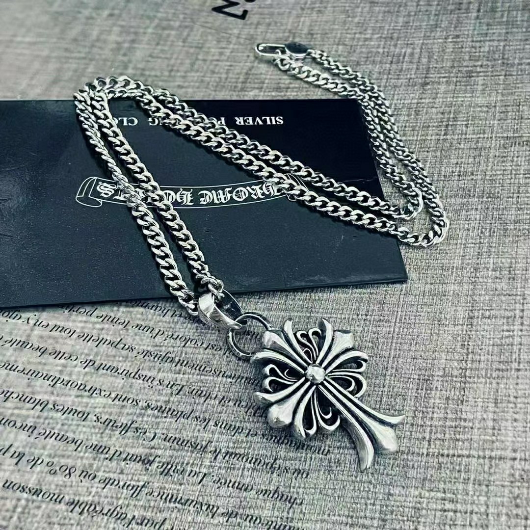 Necklace009