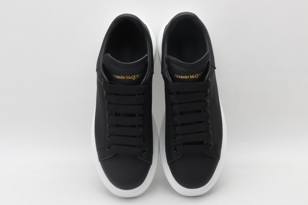 A*exander M*queen Sneaker