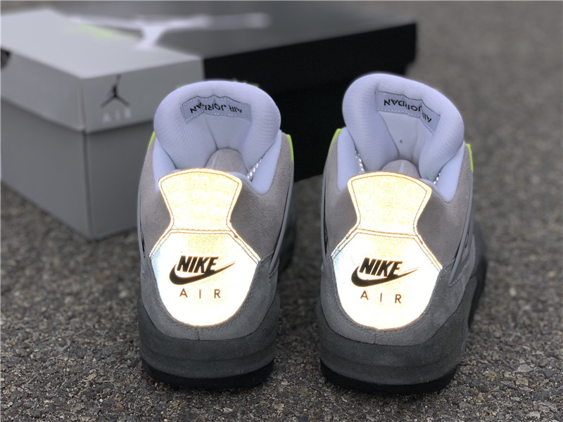 Air Jordan 4 SE “Neon” CT5342-007