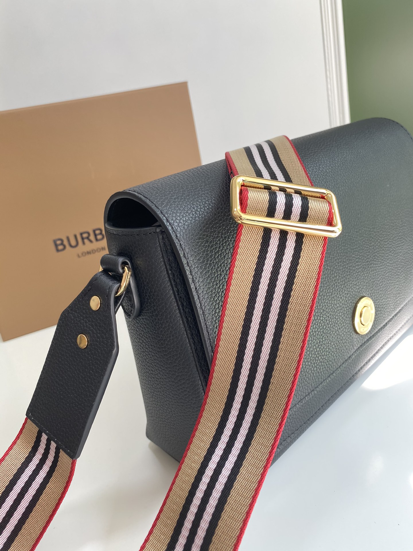 B*urberry Bag Top Quality 25*8.5*18CM
