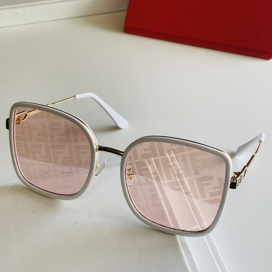 F*endi Glasses Top
