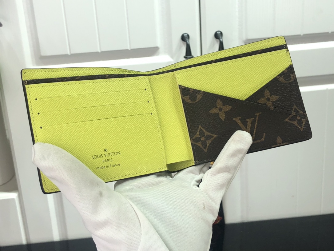 L*ouis V*uitton Bag Top Quality 11.5*9*1.5CM