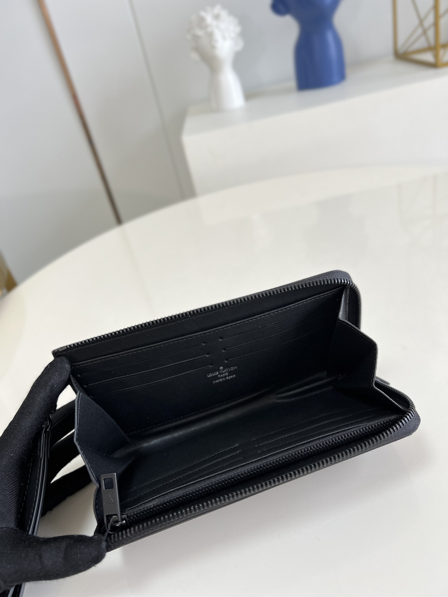 L*ouis V*uitton Top Bag 20*11*2.5CM
