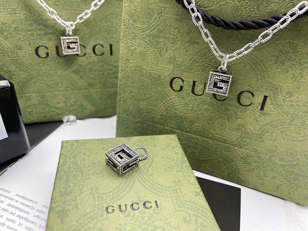 Necklace003