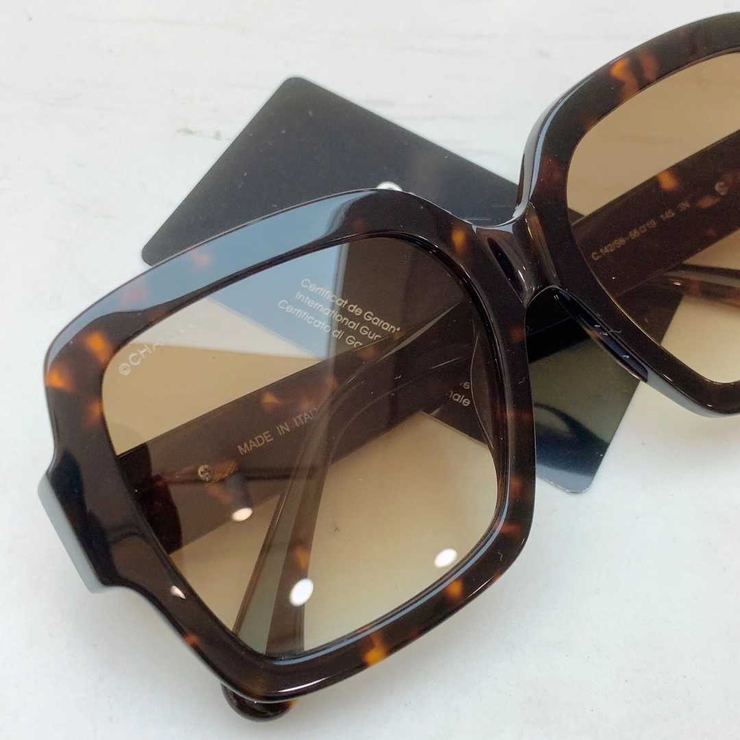 C*hanel Glasses Top