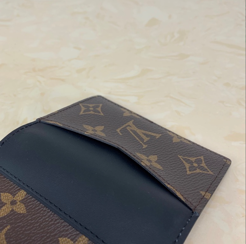 L*ouis V*uitton Bag Top Quality 7.5*11*1CM