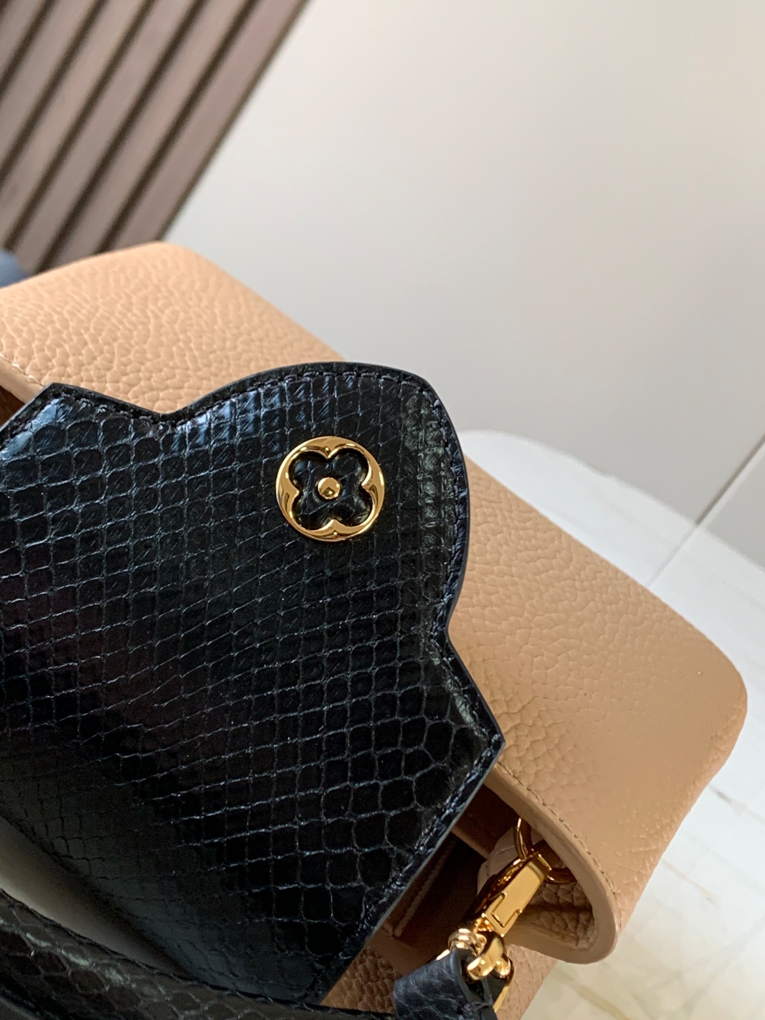 L*ouis V*uitton Bag Top Quality 21*14*8CM