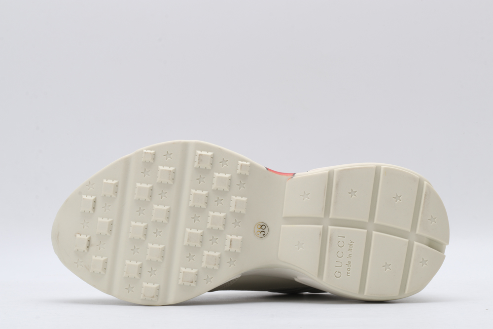 G*cci Sneaker