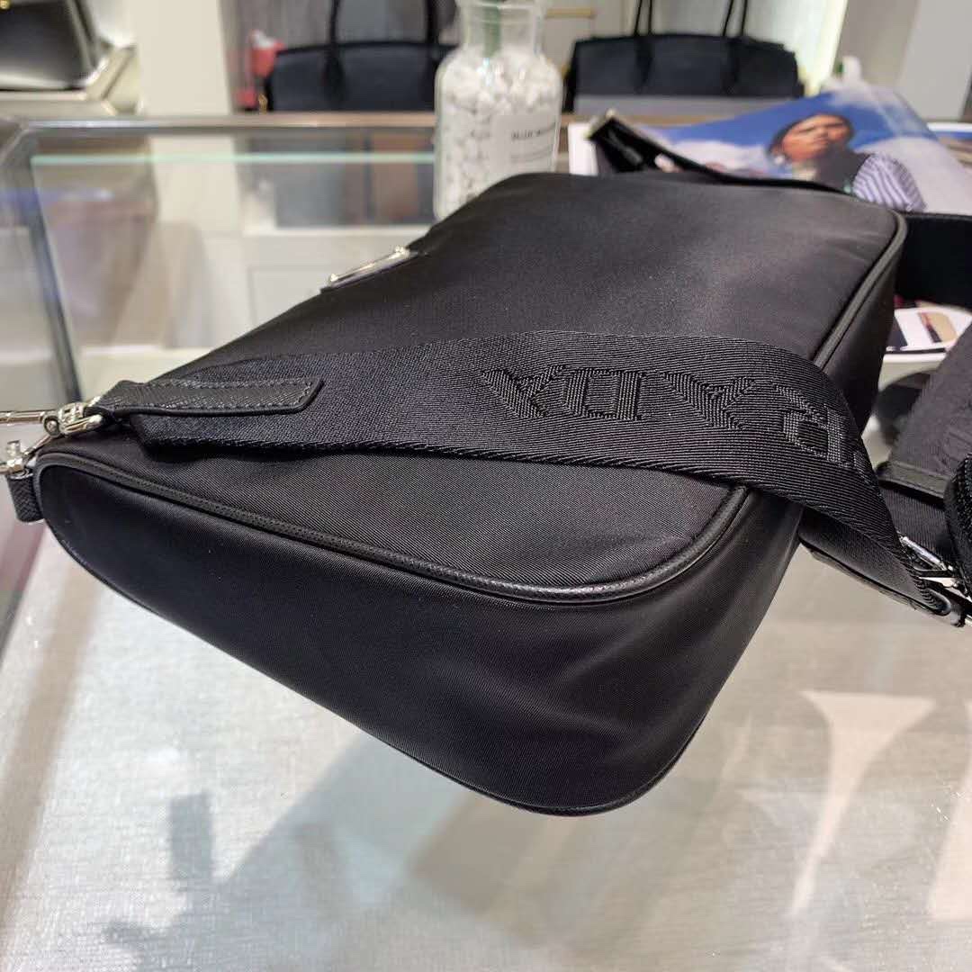 P*rada Bag Top Quality 24*18.5*6CM