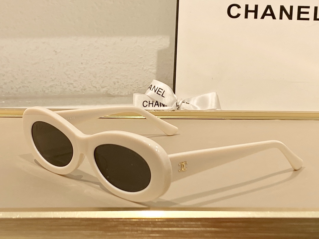 C*hanel Glasses Top