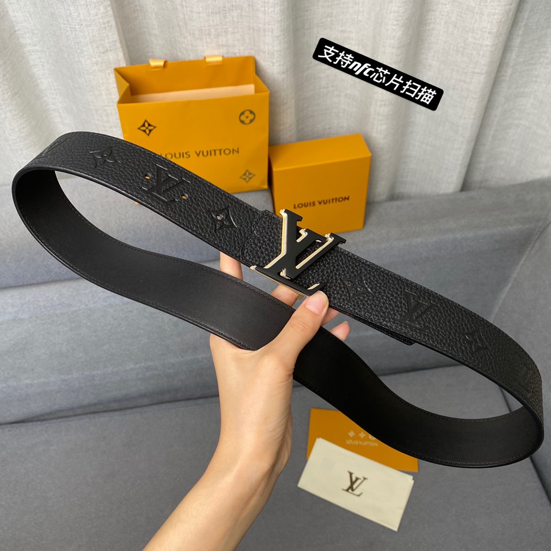 L*ouis V*uitton Belts Top Version