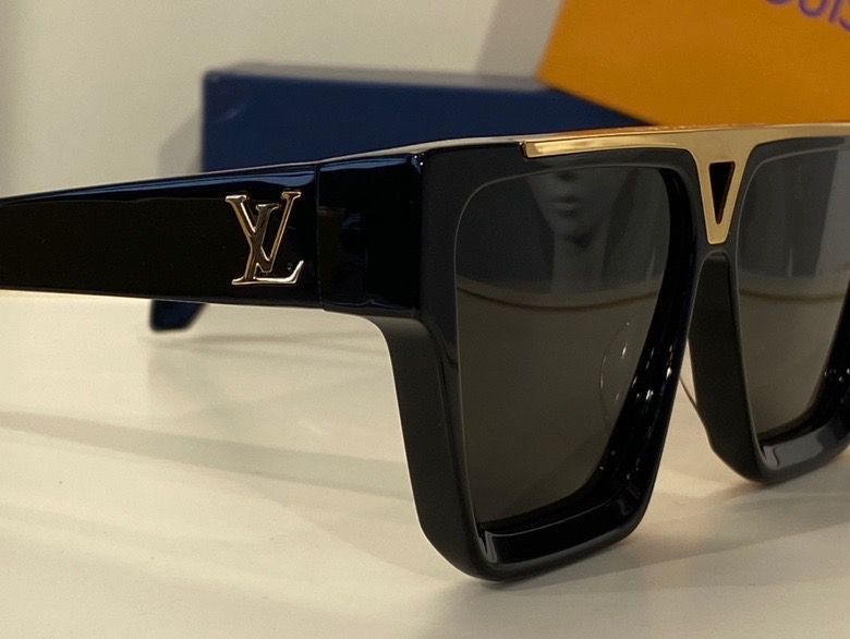 Top Quality L*ouis V*uitton Glasses