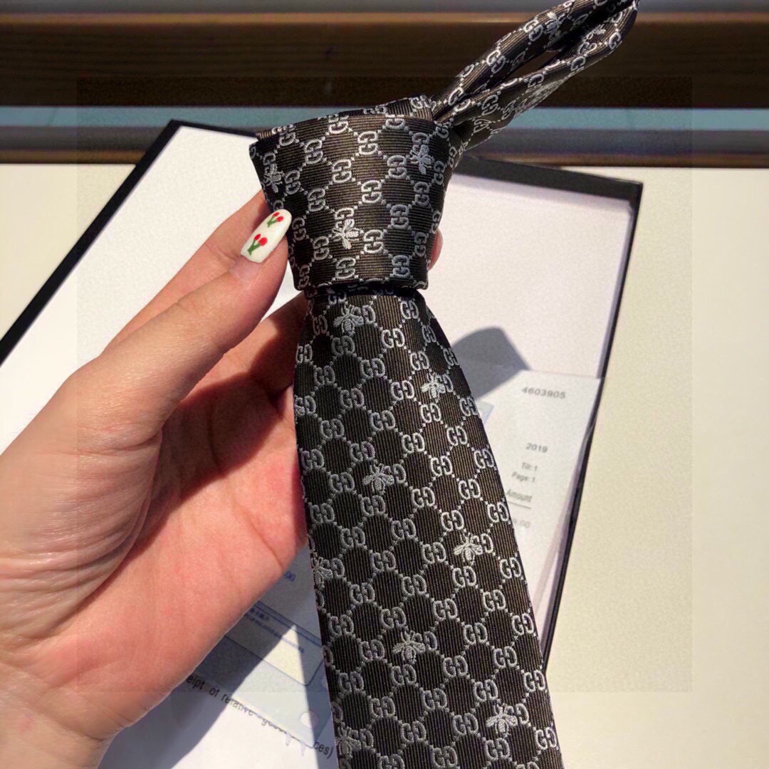 Necktie