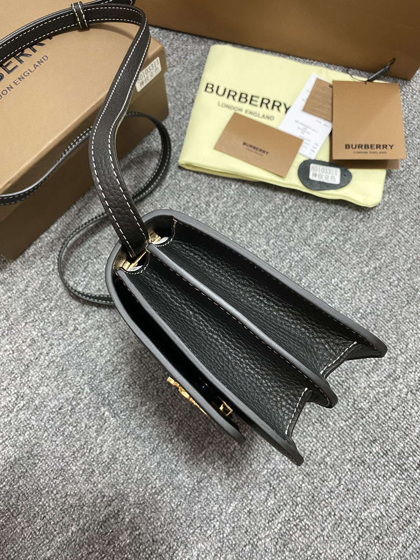 B*urberry Bag Top Quality 21*6*16CM