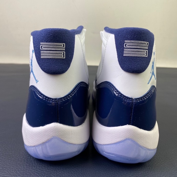 Air Jordan 11