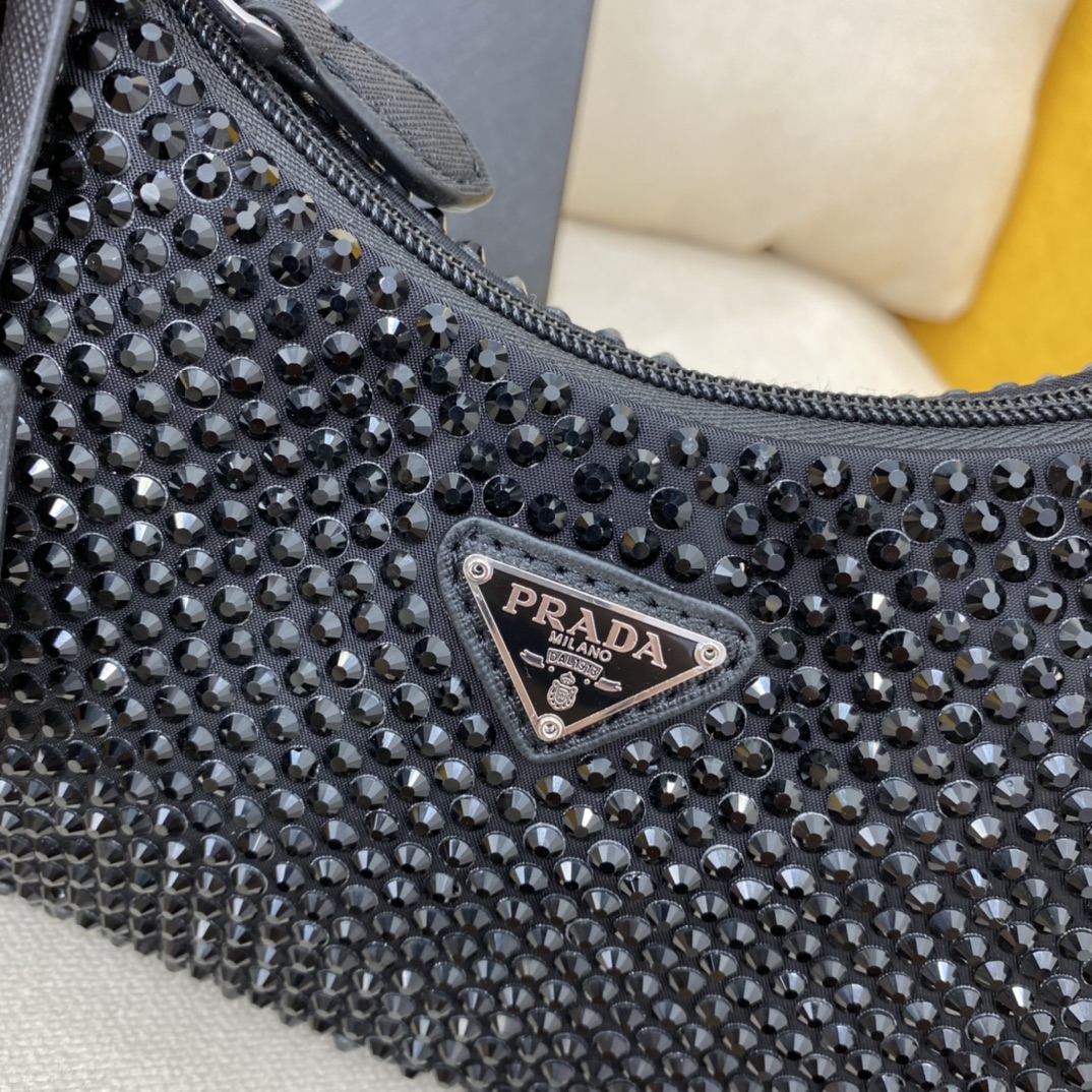 P*rada Top Bag