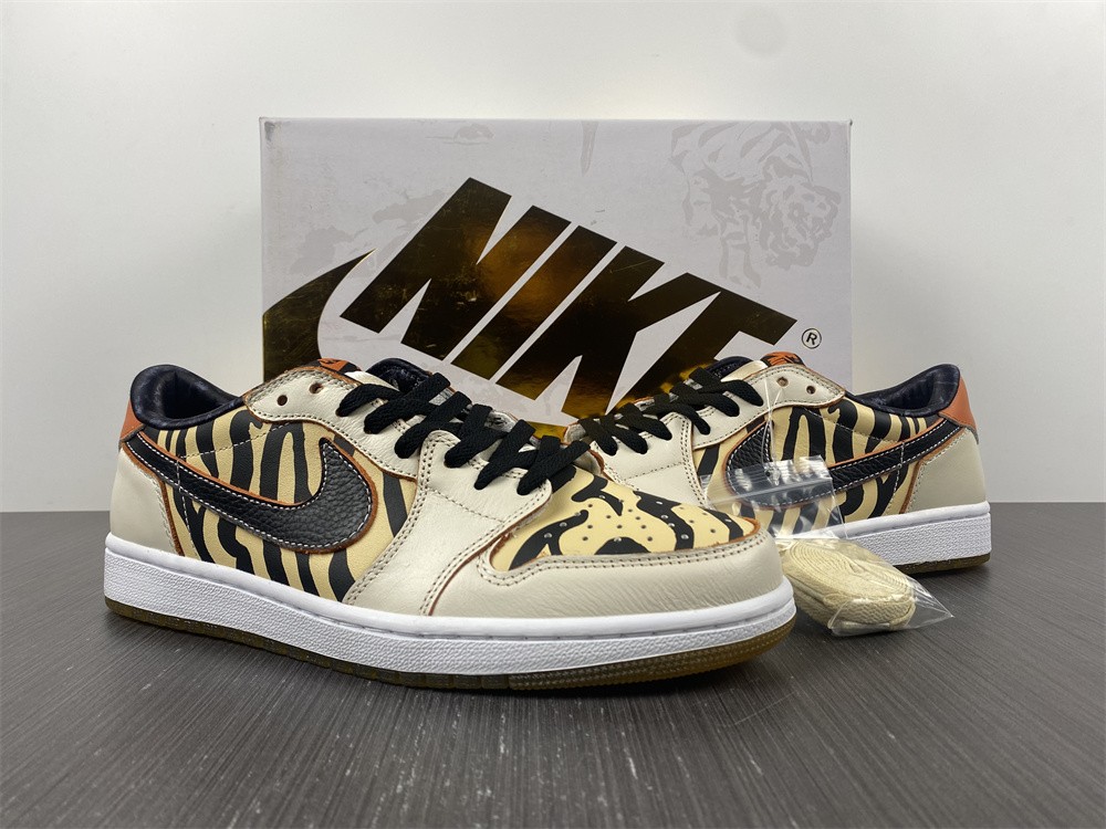 Air Jordan 1 Low OG DH6932-100