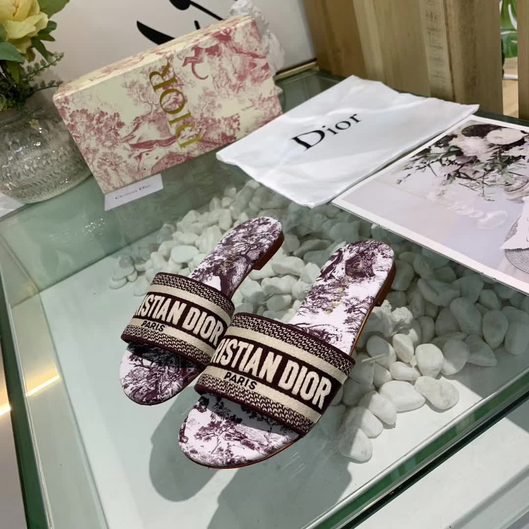 Women D*or Sandals