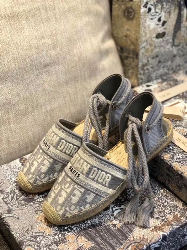Women D*or Sneaker