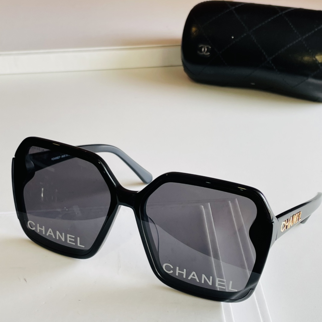 C*hanel Glasses Top