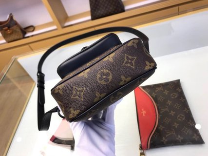 L*ouis V*uitton Bag Top Quality 15*17*8cm