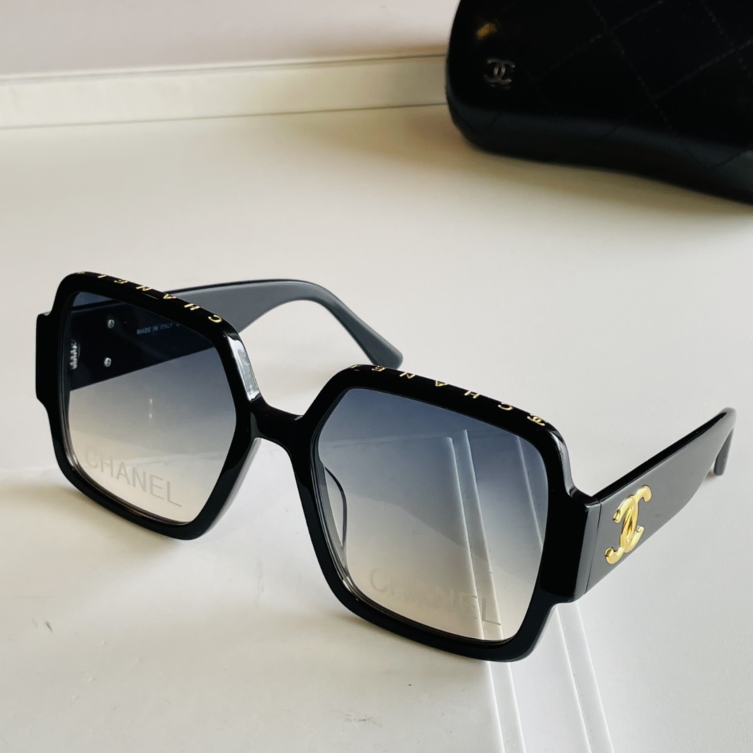 C*hanel Glasses Top