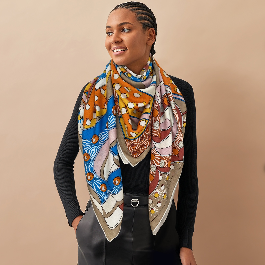 Scarf 140*140cm