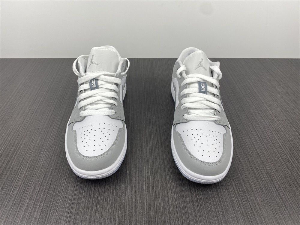Air Jordan 1 LOW DC0774-105