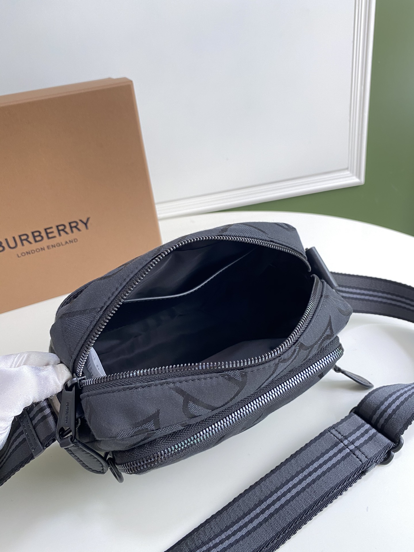 B*urberry Bag Top Quality 23*15*7cm