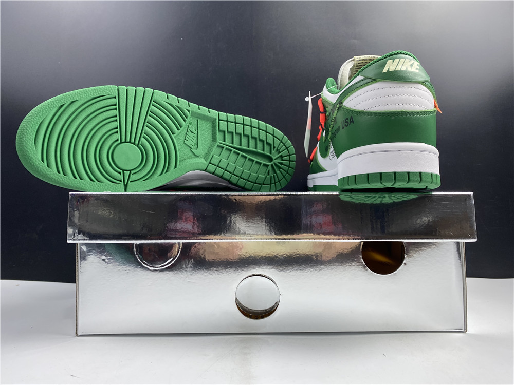 from O*FF-W*HITE x Nike Dunk Low CT0856-700