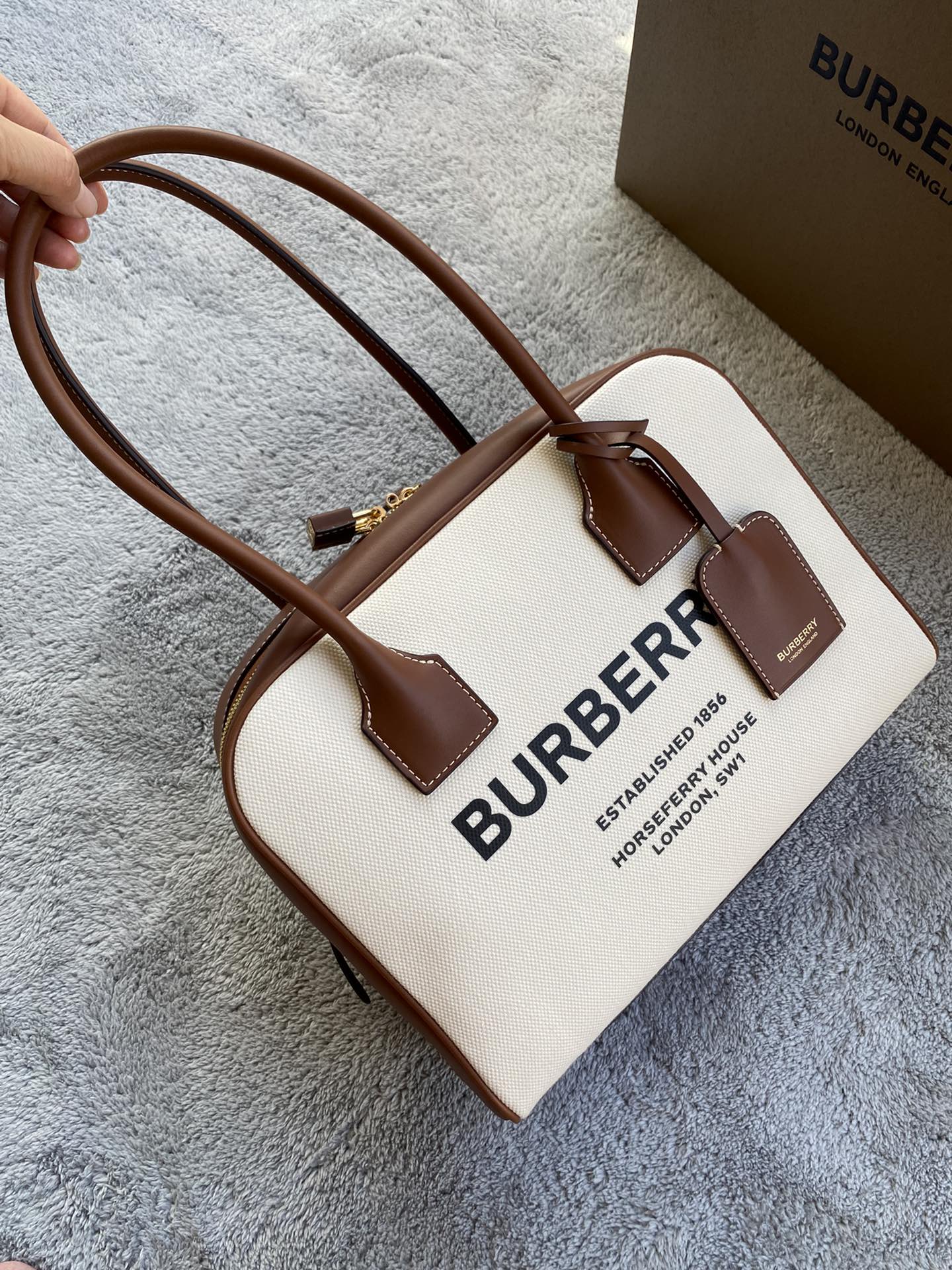 B*urberry Bag Top Quality 30*11*22.5cm