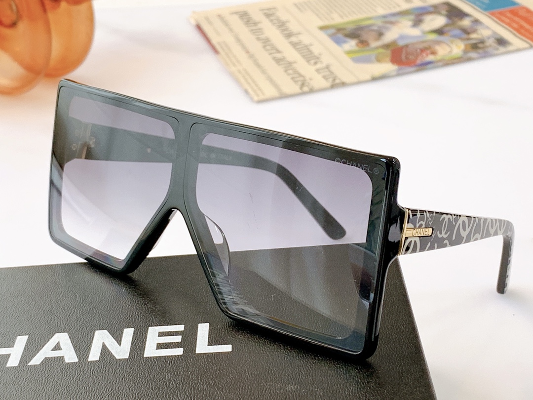 C*hanel Glasses Top