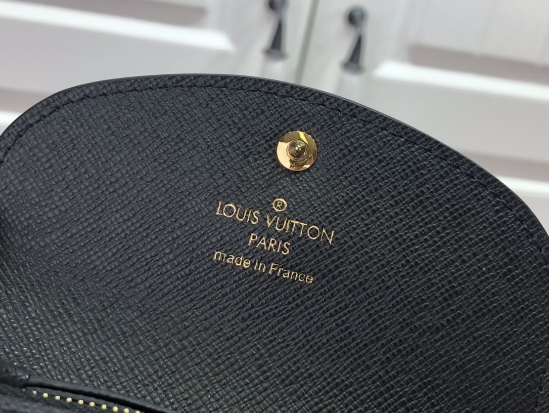 L*ouis V*uitton Bag Top Quality 11*8*2.5cm