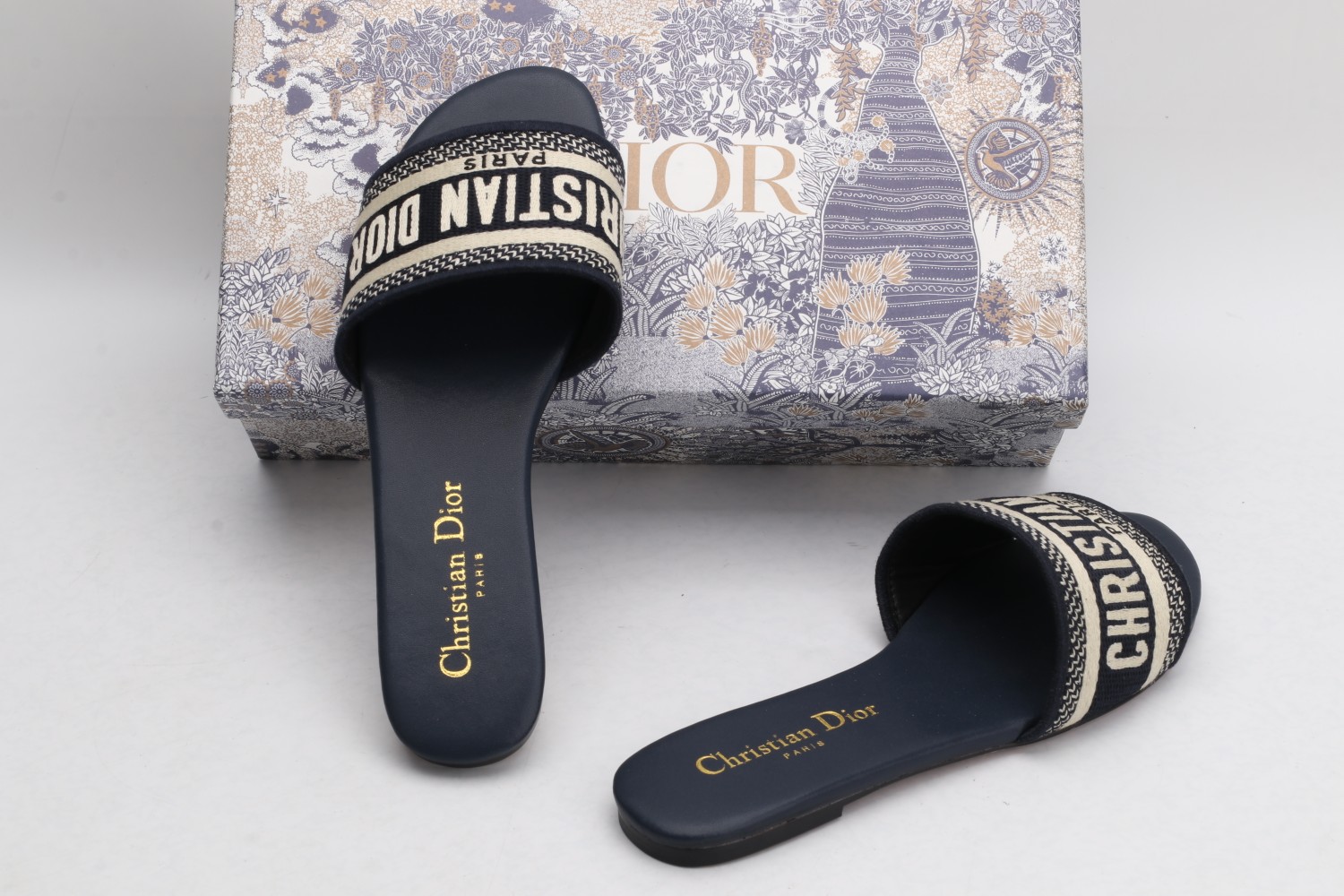 Women D*or Sandals