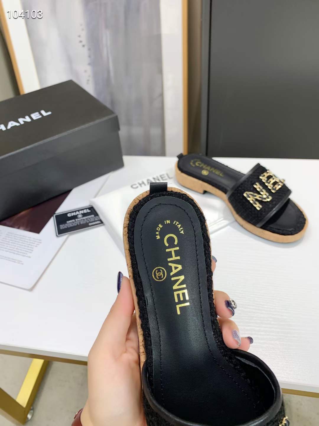 Women C*hanel Top Slippers