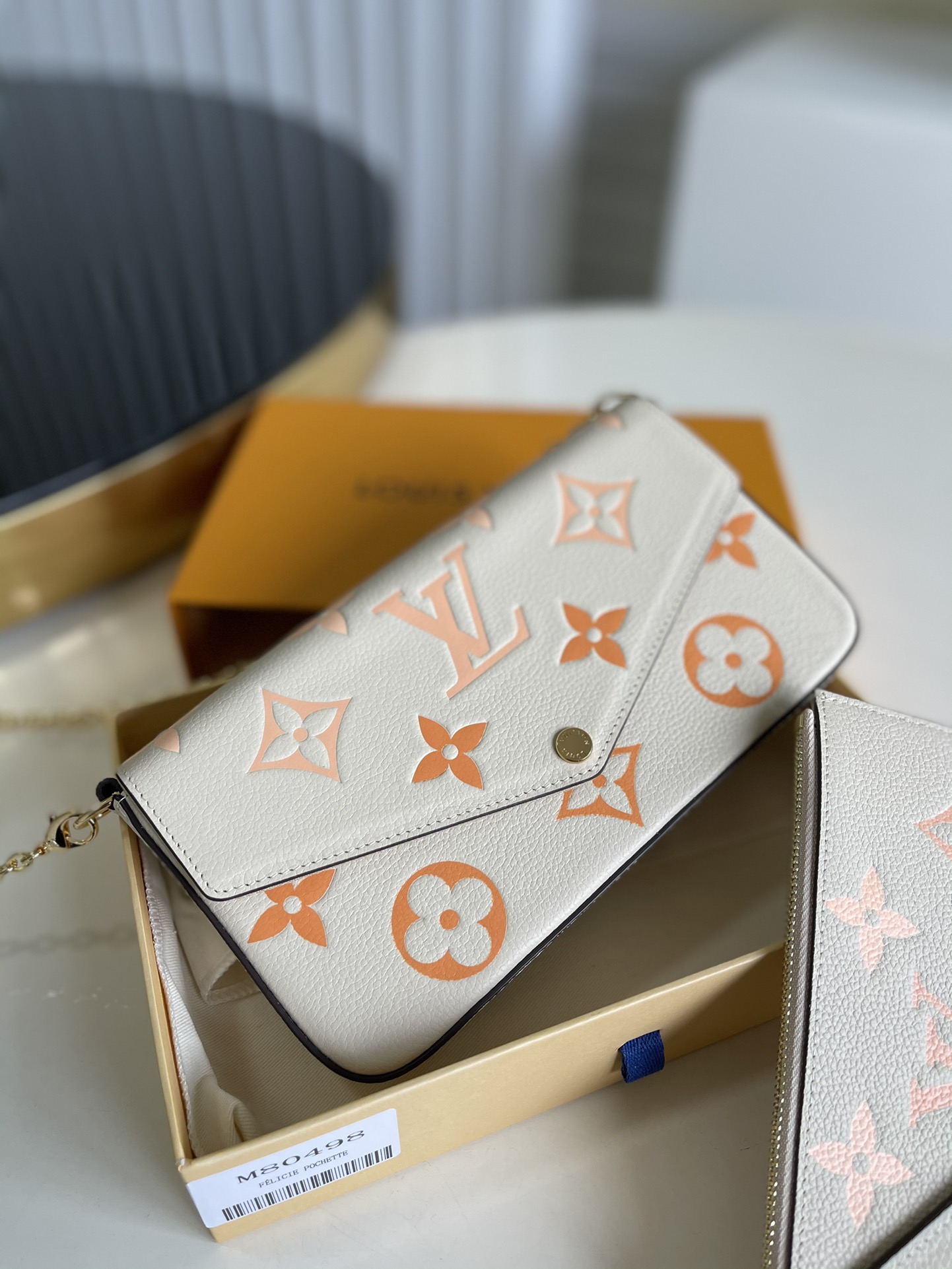 L*ouis V*uitton Bag Top Quality 21*12*3cm